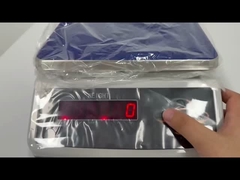 Scala digitale da 30 kg con pannello in acciaio inossidabile LCD