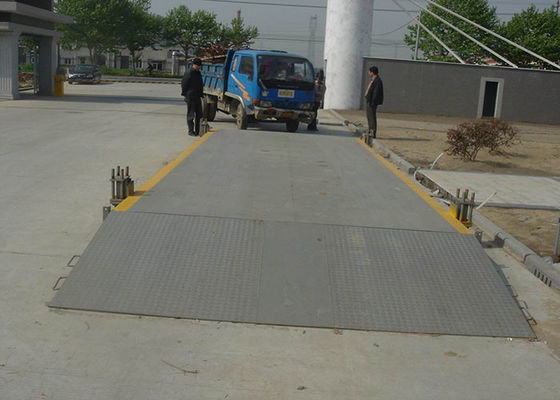 Q235 il camion materiale 50t del bene mobile 3×8m pesa le scale