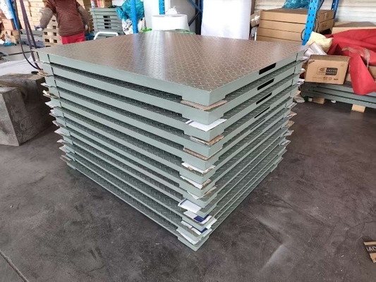 3T-5T Peso nominale Scala di pavimento in acciaio leggero 0.9x1.5m Per applicazioni industriali